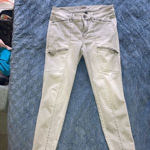 EVERYDAY SOFT DENIM™ HIGH-RISE SKINNY ANKLE JEANS